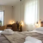 Domus Hotel