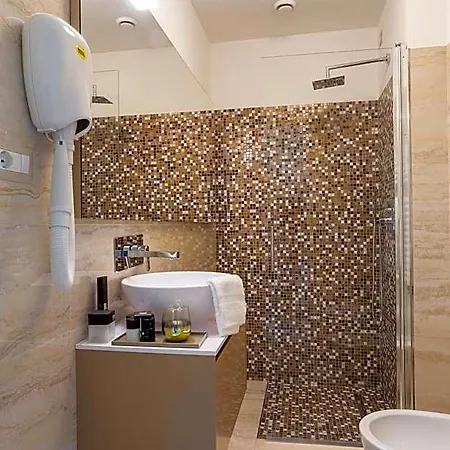 Domus 3*