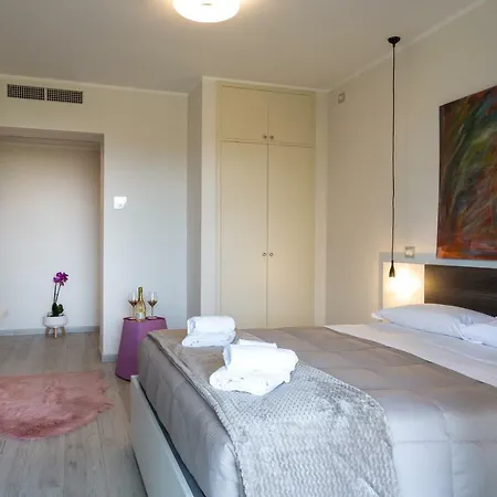 Domus Hotel 3*