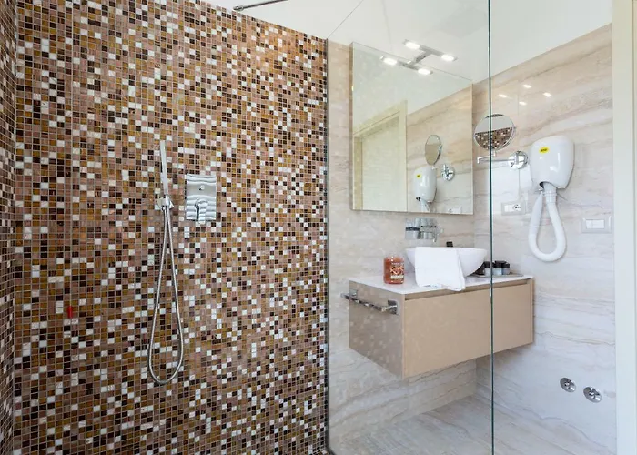 Domus 3*