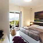 Domus 3* בלאג'יו